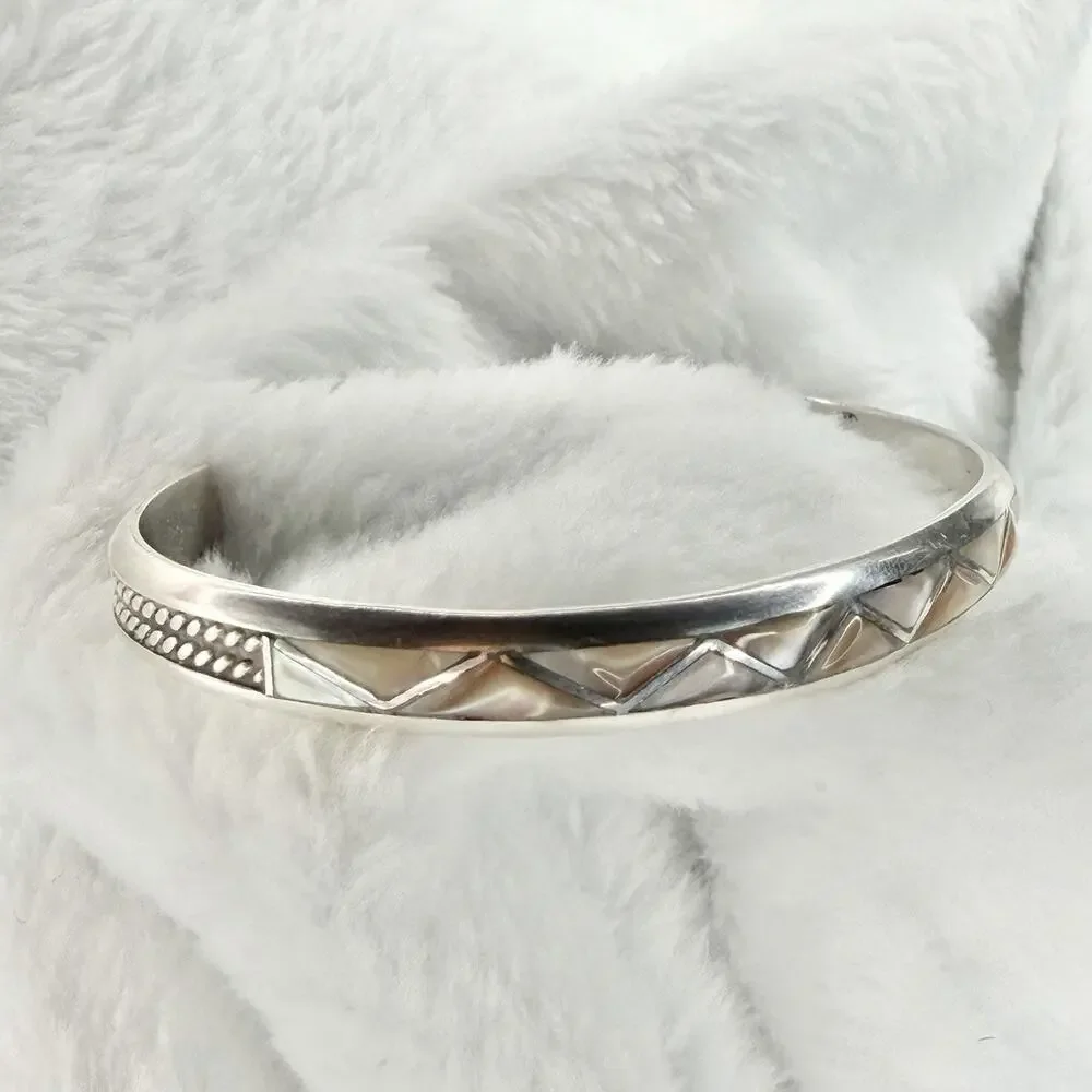 Sterling Silver Mother of Pearl Inlaid Cuff Bracelet Zig Zag Size 5-6